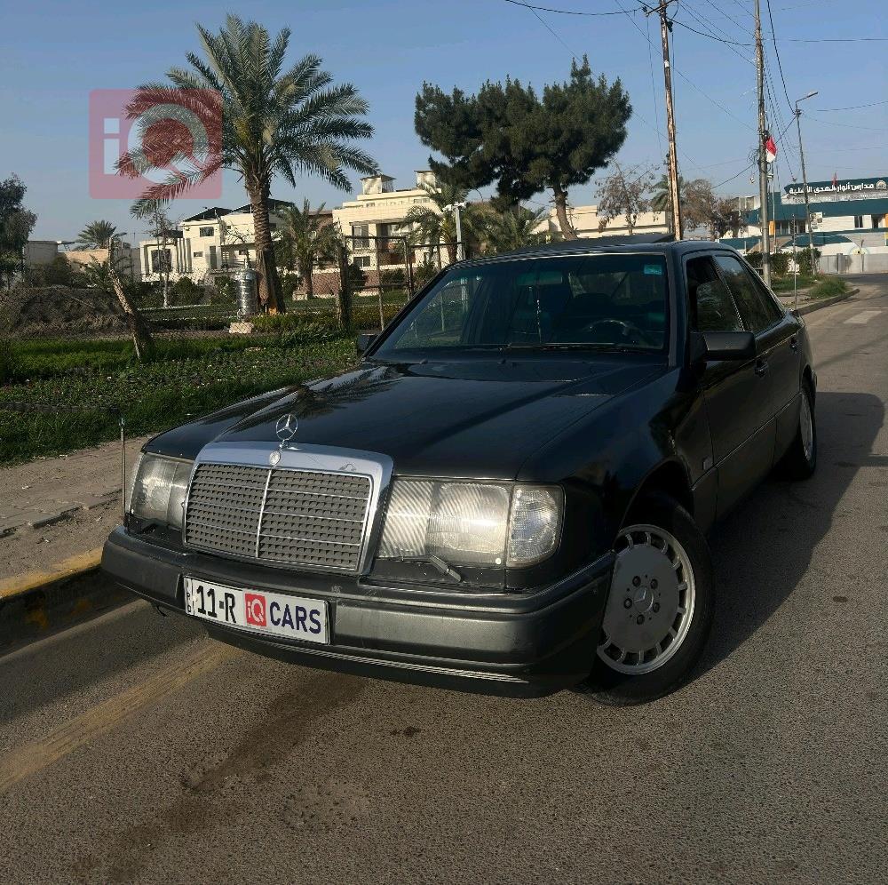 مرسيدس بنز E-Class